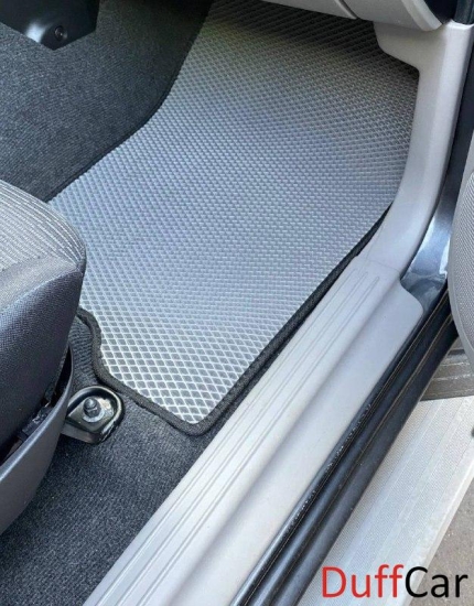 Автомобильные коврики Mitsubishi Pajero II (1990 - 2004)